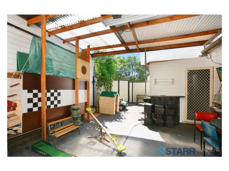 1/23 Hawksview Street, Merrylands NSW 2160