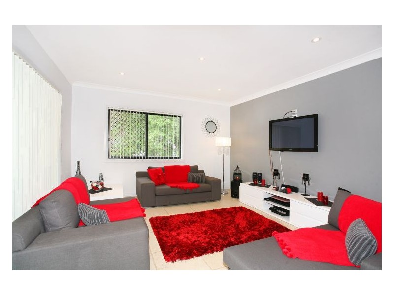 7 Morven Street, Old Guildford NSW 2161