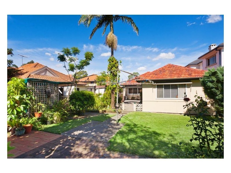 25 Yeend Street, Merrylands NSW 2160