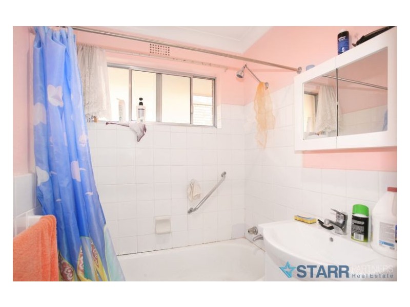 25/5-13 Todd Street, Merrylands NSW 2160