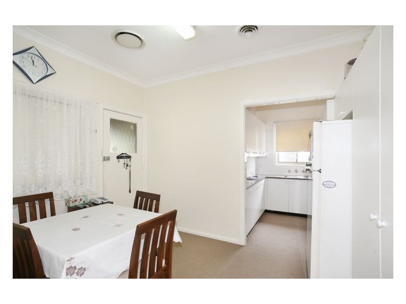 26 Paul Crescent, South Wentworthville NSW 2145