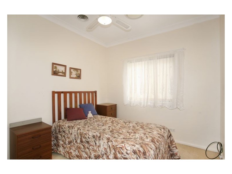 26 Paul Crescent, South Wentworthville NSW 2145