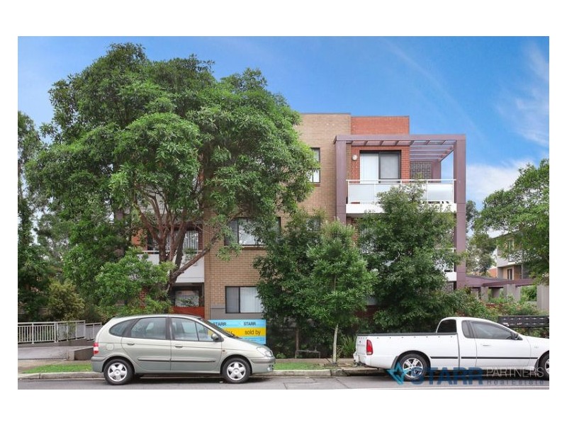 12/223 William Street, Merrylands NSW 2160
