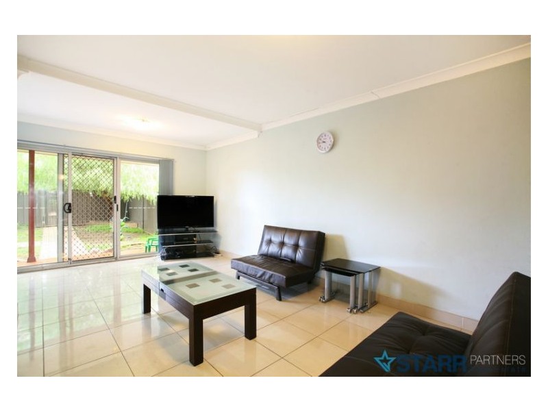4/120 Oxford Street, Smithfield NSW 2164