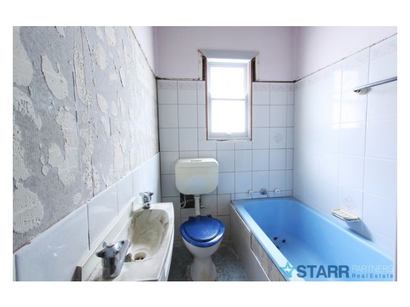 13 Charlotte Street, Merrylands NSW 2160