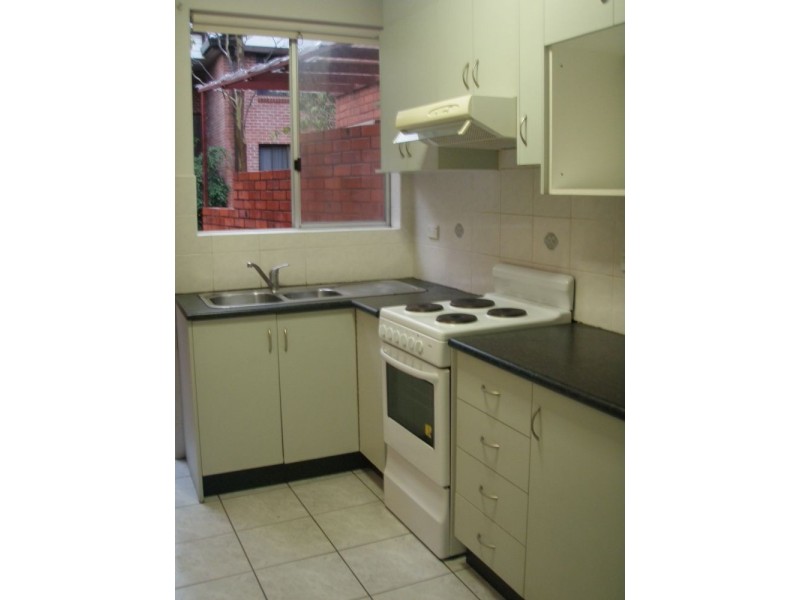 2/48 Manchester Street, Merrylands NSW 2160