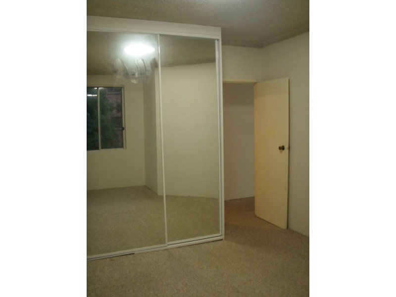 2/48 Manchester Street, Merrylands NSW 2160