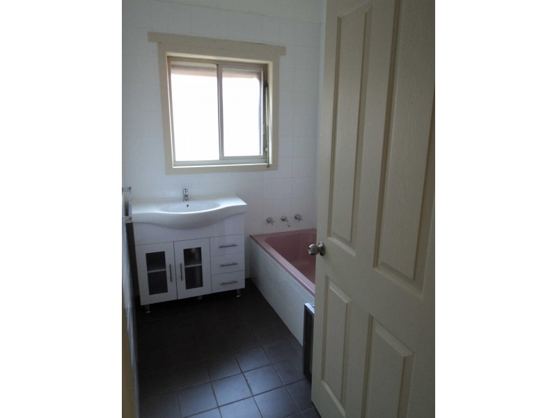 35 FREDERICK STREET, Pendle Hill NSW 2145