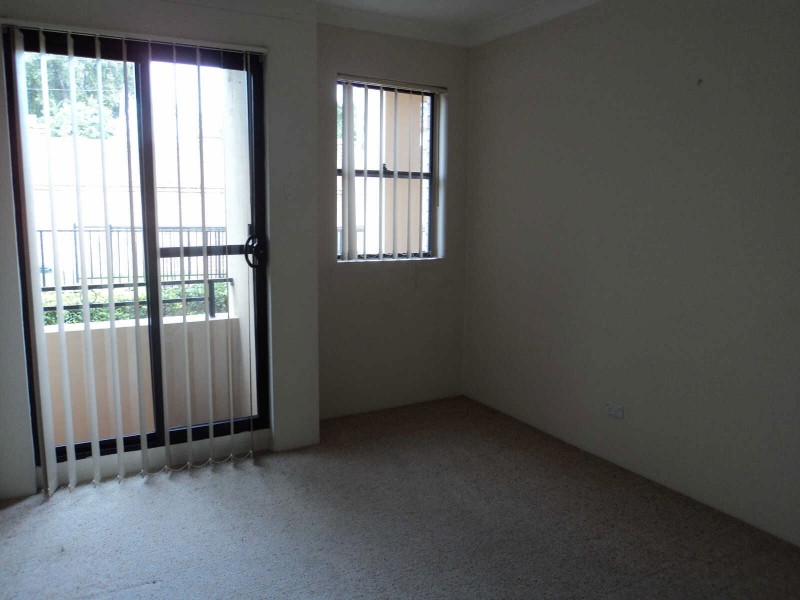 17/12  Murray Street, Northmead NSW 2152