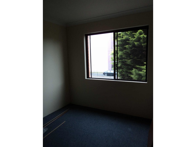 2/8-10  TREVES STREET, Merrylands NSW 2160