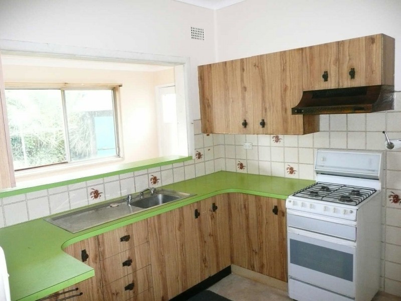 2  TAMPLIN ROAD, Guildford NSW 2161