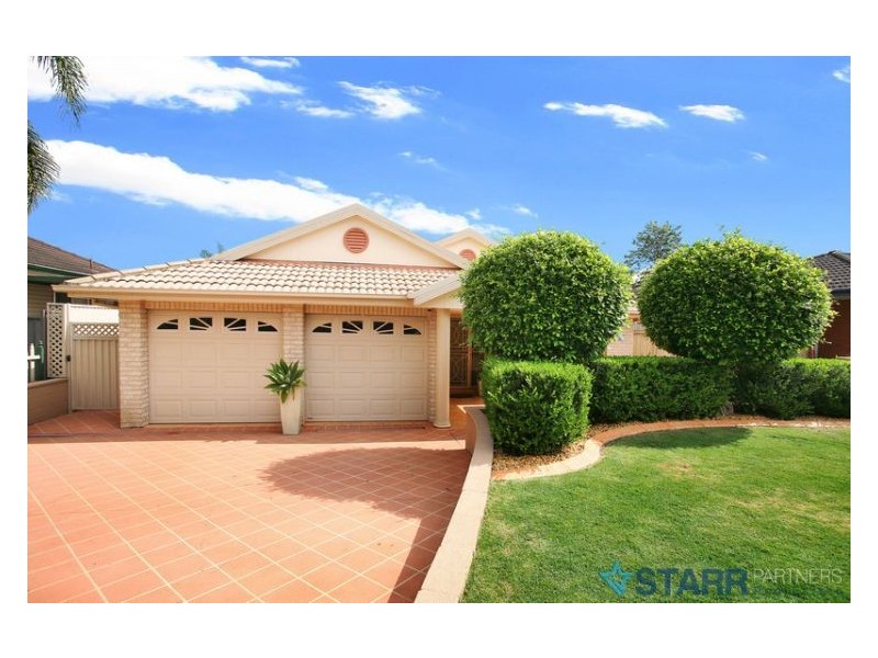 6 Robyn Street, Woodpark NSW 2164