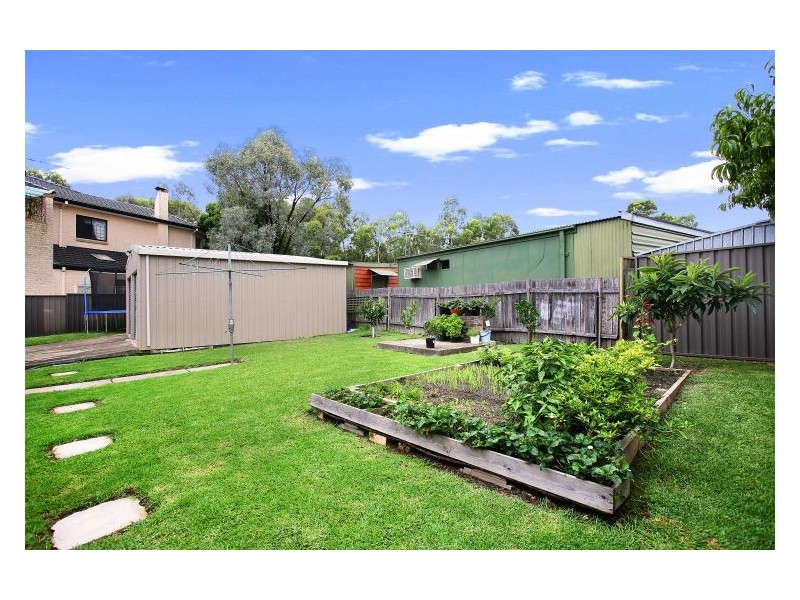 5 Finch Place, Greystanes NSW 2145