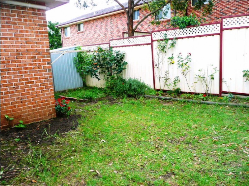 7/35  DOONSIDE CRESCENT, Blacktown NSW 2148