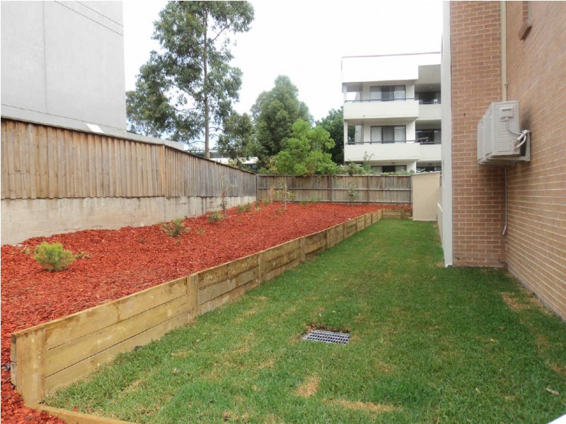 14/12 LYDBROOK STREET, Westmead NSW 2145