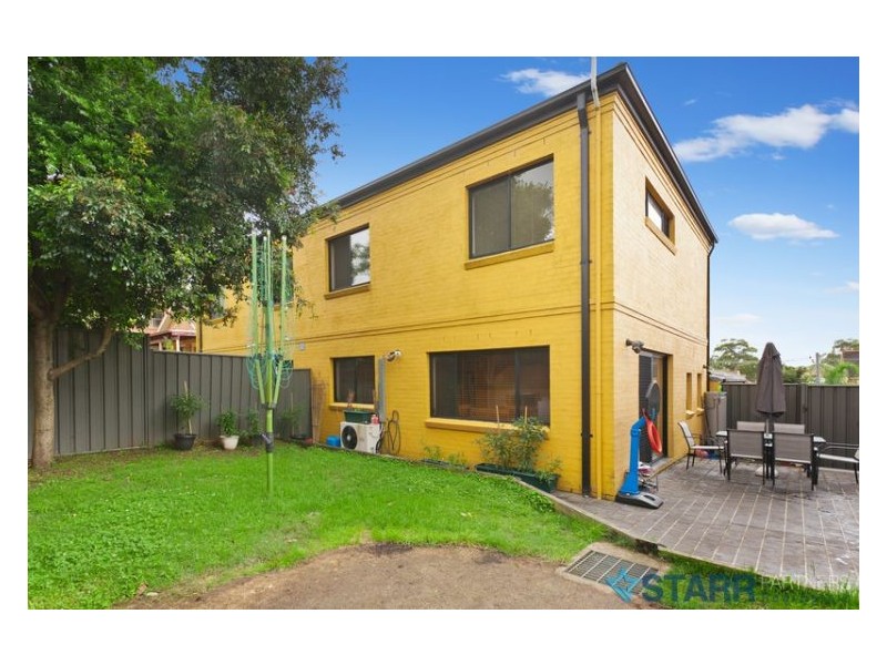 11A McCabe Street, Greystanes NSW 2145