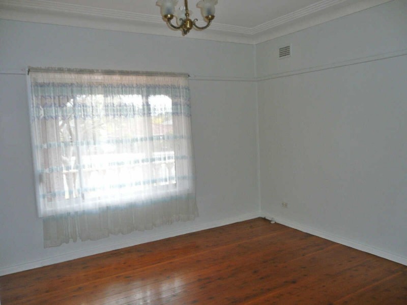 30  JERSEY ROAD, South Wentworthville NSW 2145