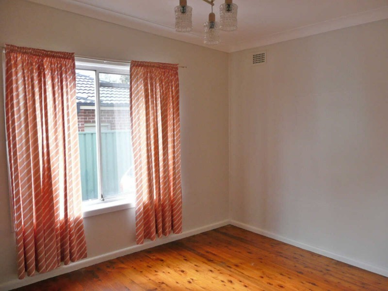 30  JERSEY ROAD, South Wentworthville NSW 2145