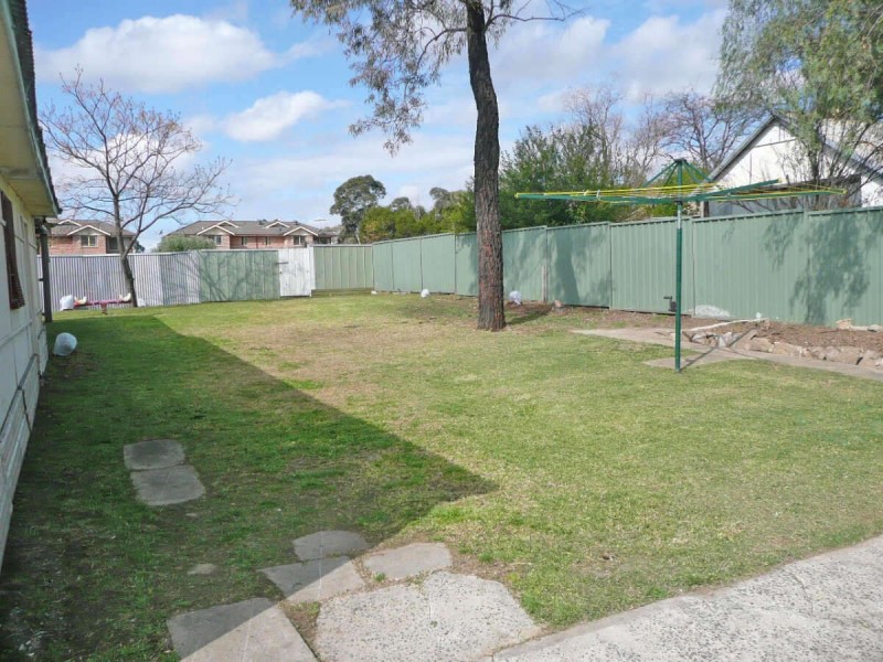 30  JERSEY ROAD, South Wentworthville NSW 2145