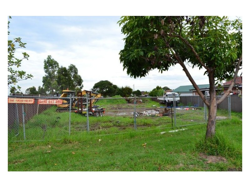 1 Shackel Avenue, Old Guildford NSW 2161