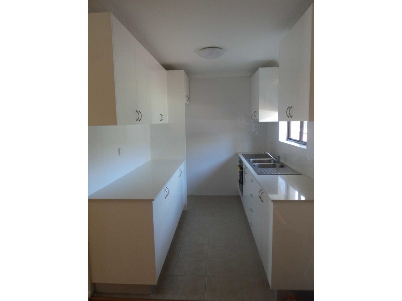 2/114  DUNMORE STREET, Wentworthville NSW 2145