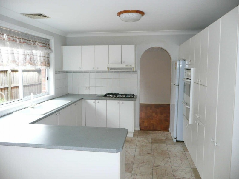 9  TATHIRA CRESCENT, Merrylands NSW 2160