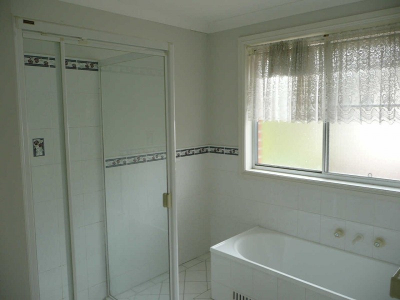 9  TATHIRA CRESCENT, Merrylands NSW 2160