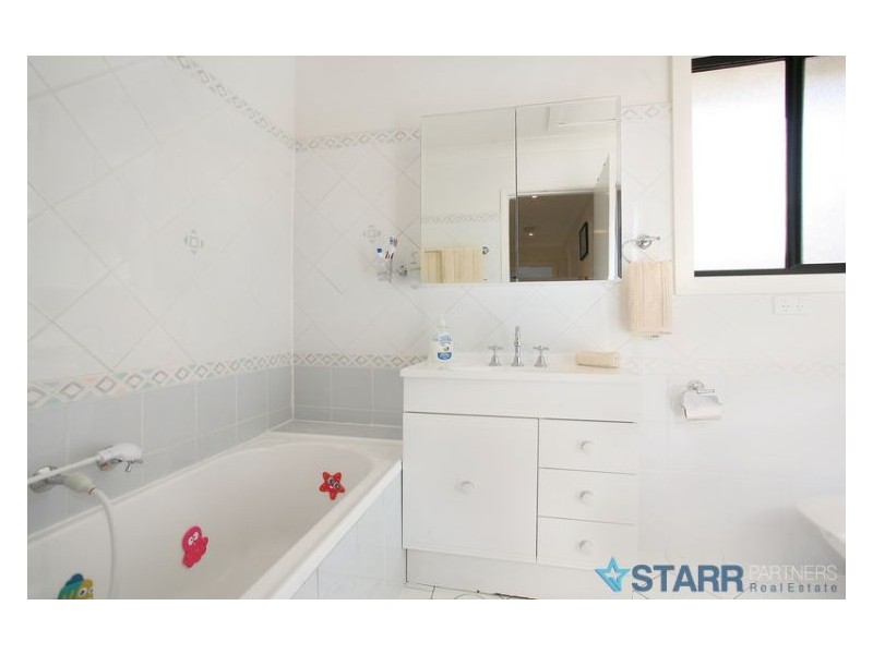 4 Rowena Street, Greystanes NSW 2145