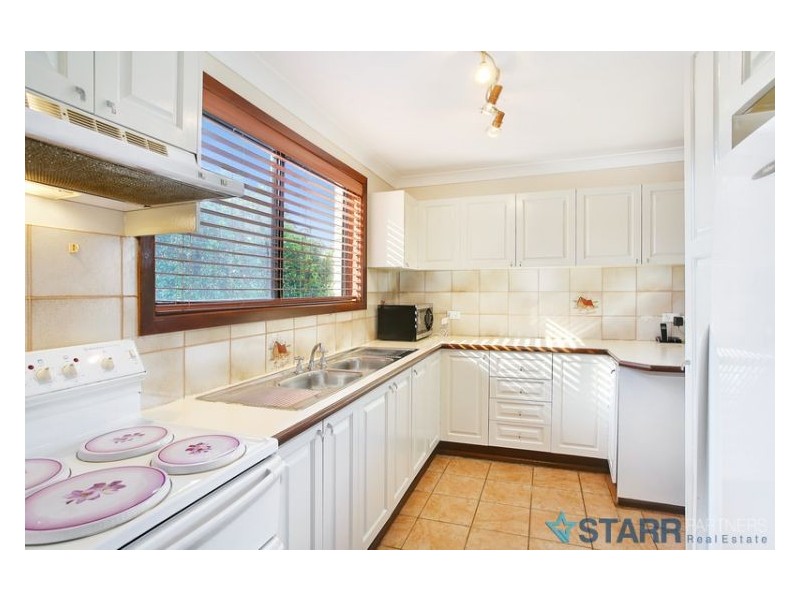 4/6 Crawford Street, Old Guildford NSW 2161