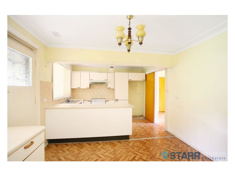 52 Houison Street, Westmead NSW 2145