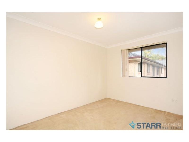 8/43 Newman Street, Merrylands NSW 2160