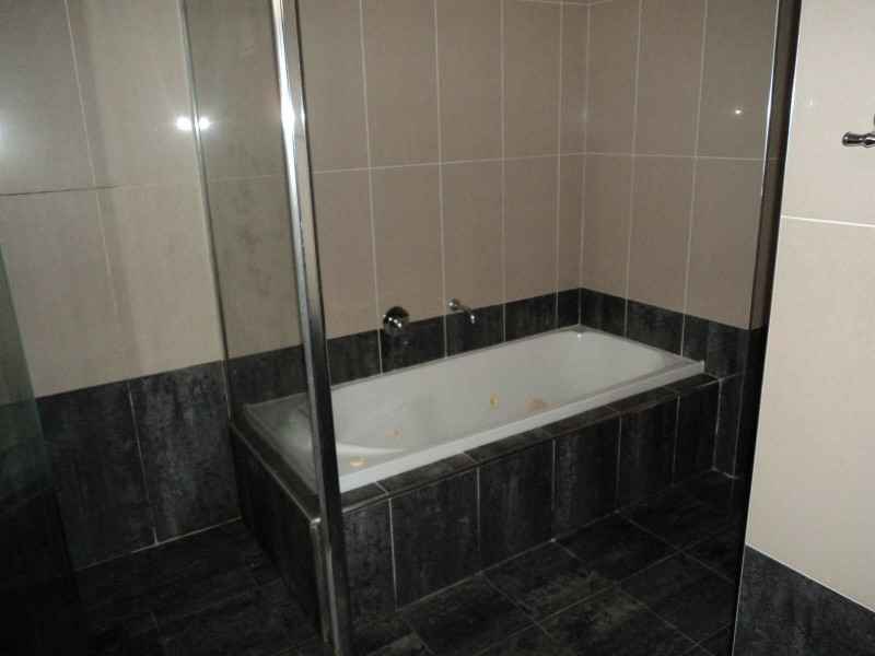 4/22-24A Parkside Lane, Westmead NSW 2145