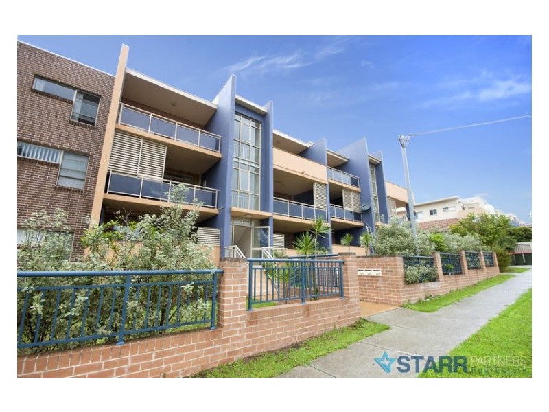 8/64-68 Cardigan Street, Guildford NSW 2161