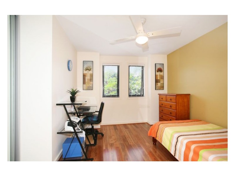 51 Dennistoun Avenue, Guildford NSW 2161