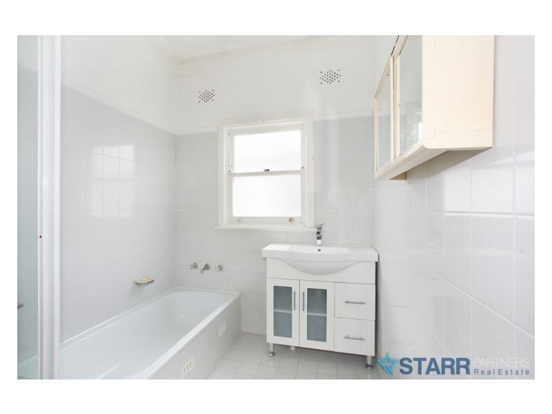 25 Leigh Street, Merrylands NSW 2160