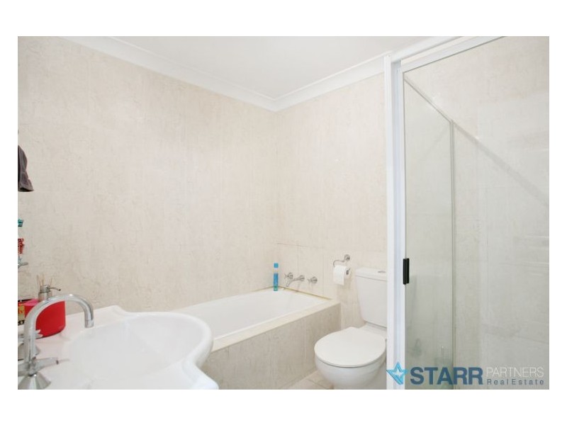 4/39 Earl Street, Merrylands NSW 2160