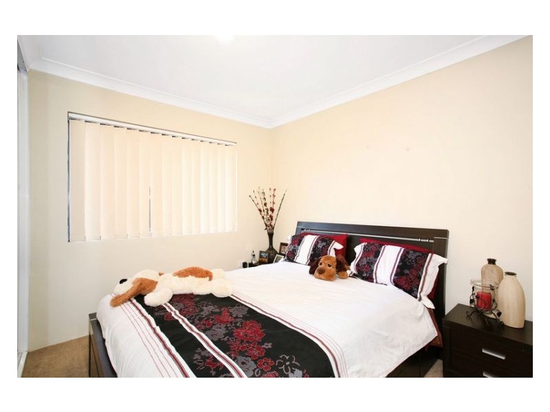 1/10 Calliope Street, Guildford NSW 2161