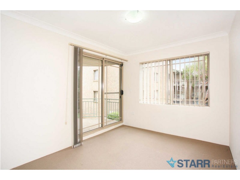 4/56  BIRMINGHAM STREET, Merrylands NSW 2160