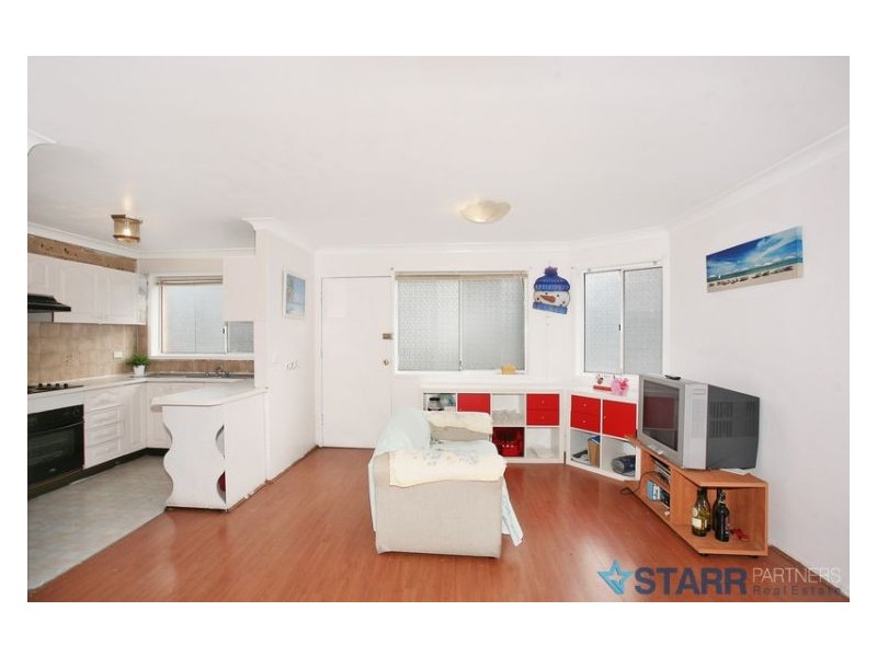 4/26 Military Road, Merrylands NSW 2160