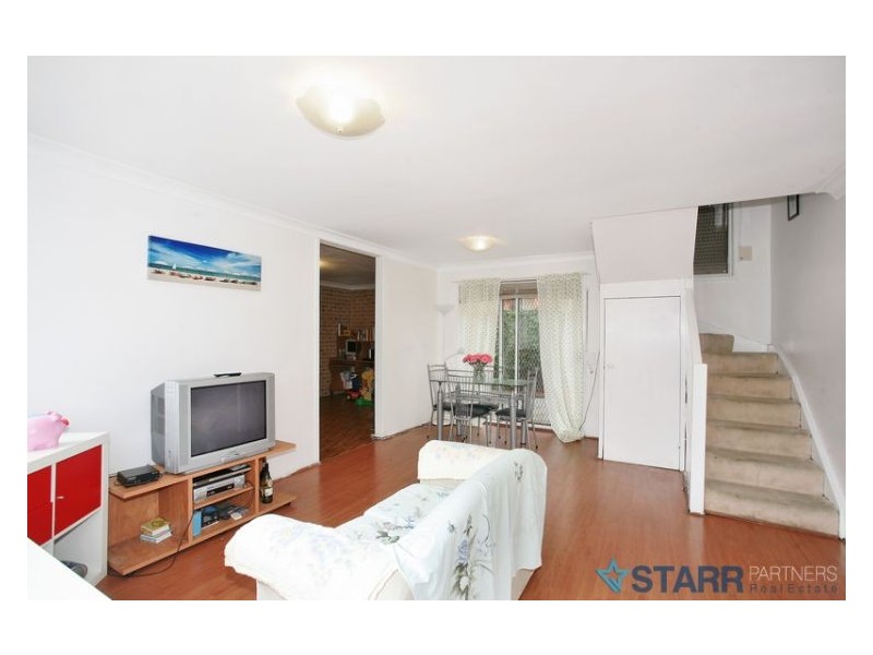 4/26 Military Road, Merrylands NSW 2160