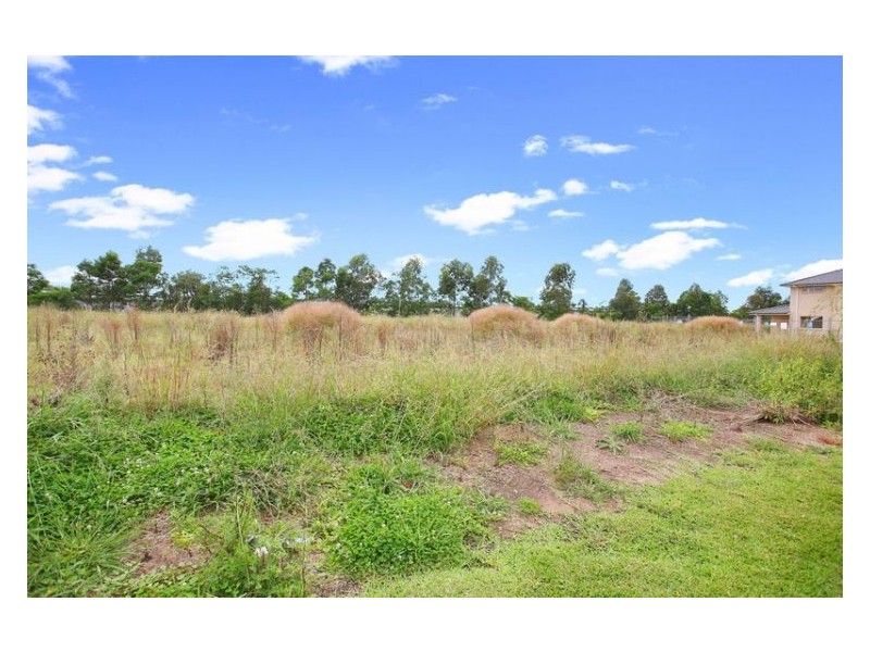 27 Burraga Way, Pemulwuy NSW 2145