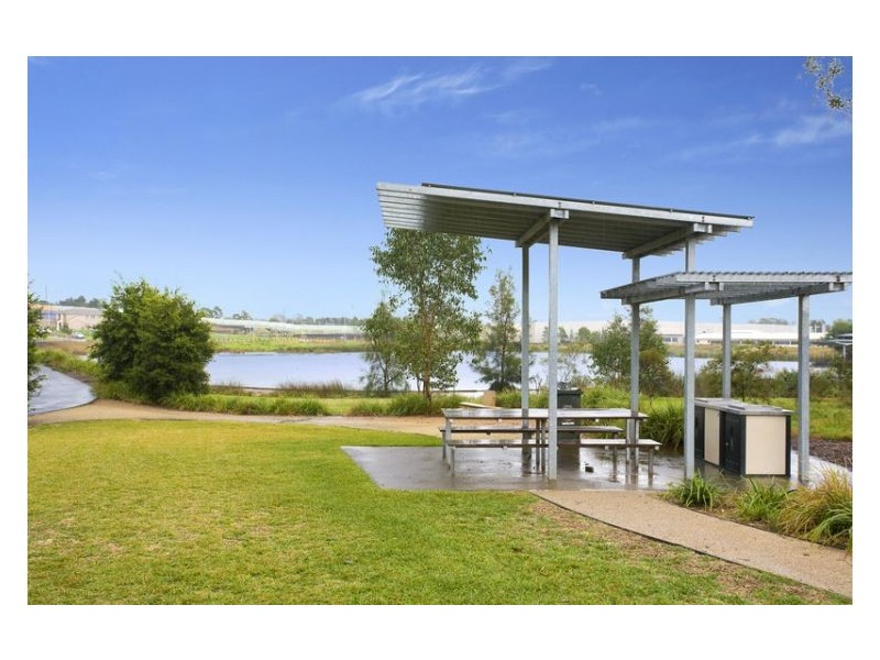 27 Burraga Way, Pemulwuy NSW 2145