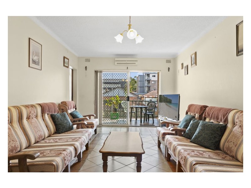 1/1 Burford Street, Merrylands NSW 2160