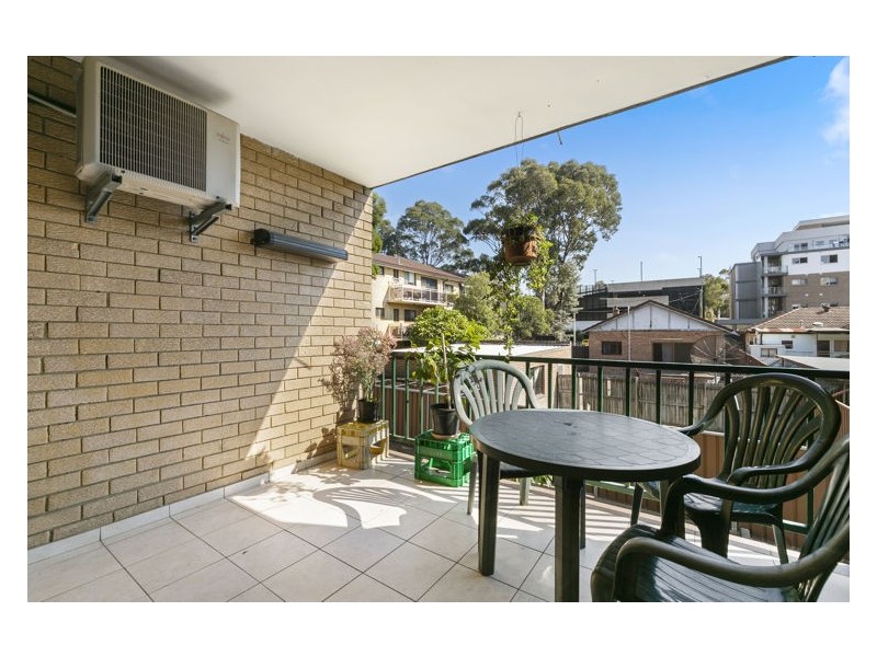 1/1 Burford Street, Merrylands NSW 2160