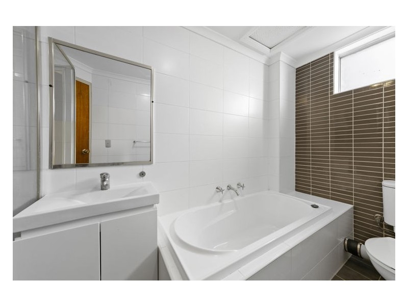 1/1 Burford Street, Merrylands NSW 2160