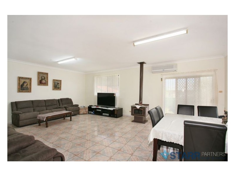 75 Rosebery Road, Guildford NSW 2161