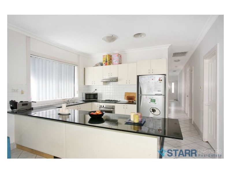 11/153 Toongabbie Road, Toongabbie NSW 2146