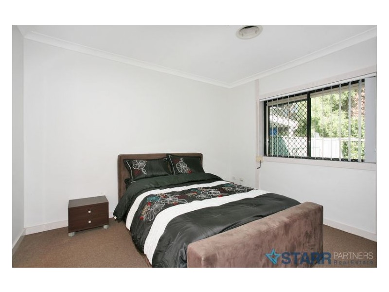 11/153 Toongabbie Road, Toongabbie NSW 2146