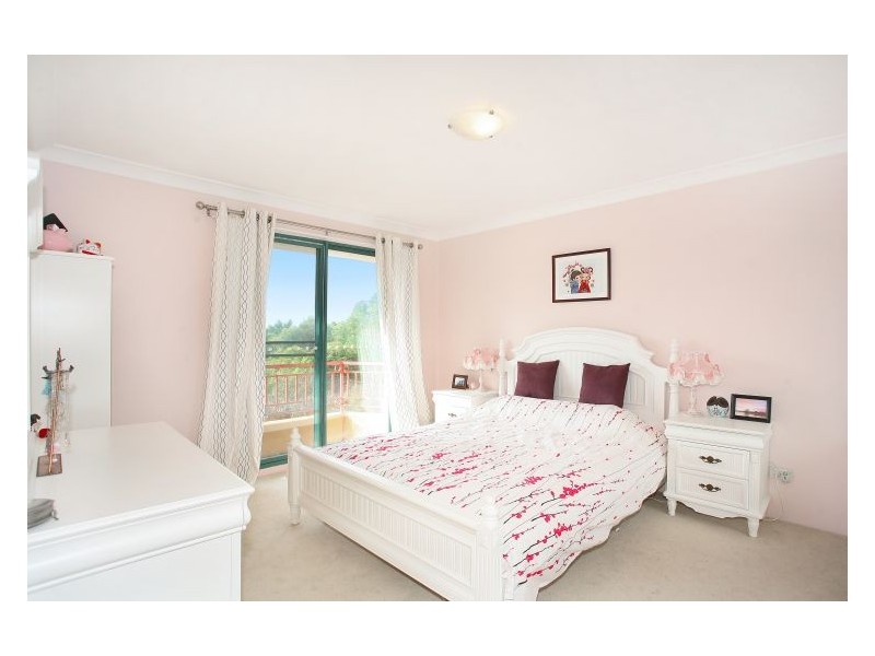 6/157 Pitt Street, Merrylands NSW 2160