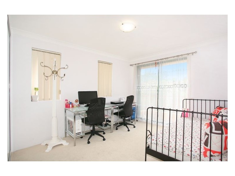 6/157 Pitt Street, Merrylands NSW 2160